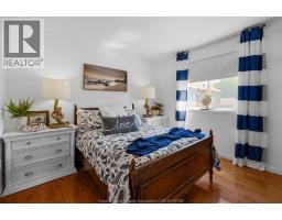 3914 ST. CLAIR ROAD - 23