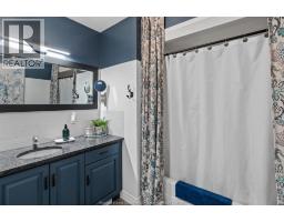 3914 ST. CLAIR ROAD - 26