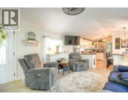 54 MALDEN HILL - 15