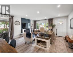 1023 OAK AVENUE - 10