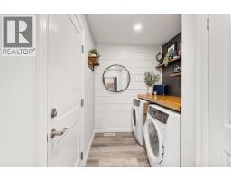 1023 OAK AVENUE - 20