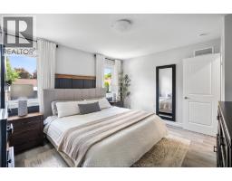 1023 OAK AVENUE - 4