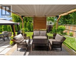1023 OAK AVENUE - 5