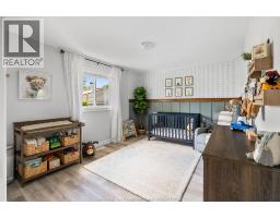 1023 OAK AVENUE - 7
