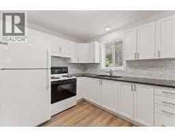 910 ST. LUKE - 11