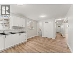 910 ST. LUKE - 12