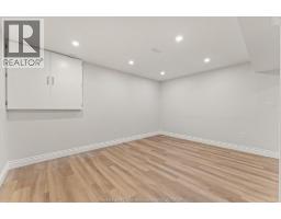 910 ST. LUKE - 22
