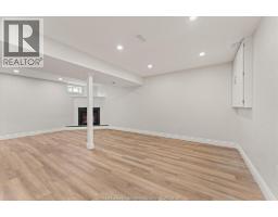 910 ST. LUKE - 24