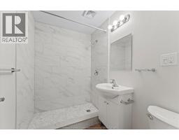 910 ST. LUKE - 26