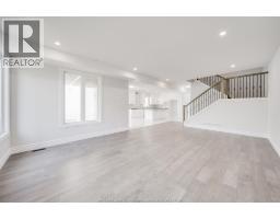 56 NOBLE COURT - 10