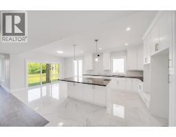 56 NOBLE COURT - 18