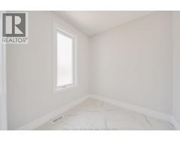 56 NOBLE COURT - 7