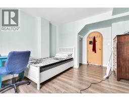 1554 LESPERANCE - 13
