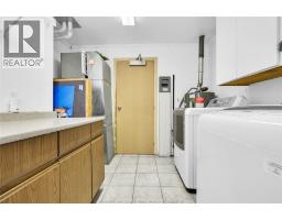 1554 LESPERANCE - 16
