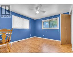 1554 LESPERANCE - 22