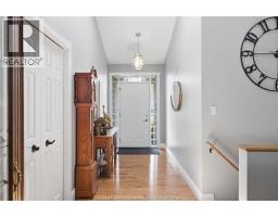 66 TOWNSVIEW COURT - 2