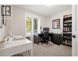 66 TOWNSVIEW COURT - 21
