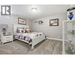 66 TOWNSVIEW COURT - 28