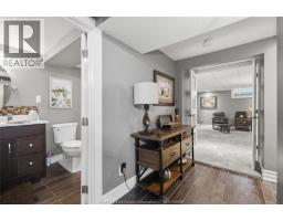 66 TOWNSVIEW COURT - 30