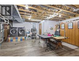 66 TOWNSVIEW COURT - 32
