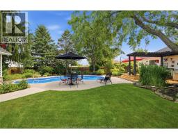 66 TOWNSVIEW COURT - 41