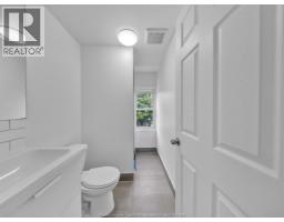 1096 HALL - 27