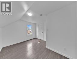 1096 HALL - 31
