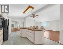 1 Spruce STREET - 18