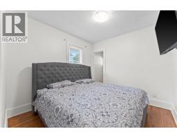 2307 FRASER AVENUE - 13