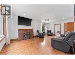 2307 FRASER AVENUE - 6