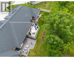 223 Livingstone CRESCENT - 10
