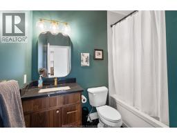 223 Livingstone CRESCENT - 31