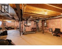 223 Livingstone CRESCENT - 35