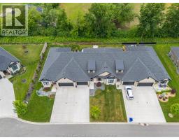 223 Livingstone CRESCENT - 6