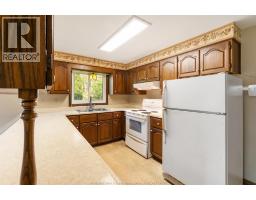 329 Lakeview DRIVE - 13