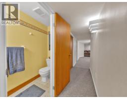 130 Pheasant Run DRIVE - 34