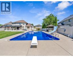 130 Pheasant Run DRIVE - 41