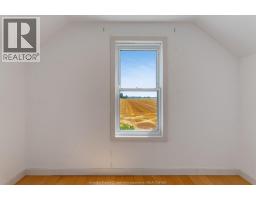 20838 A & B Sideroad - 19