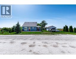 20838 A & B Sideroad - 22
