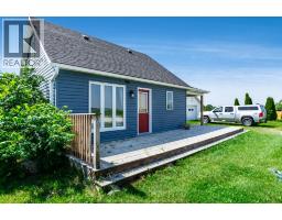 20838 A & B Sideroad - 23