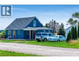 20838 A & B Sideroad - 42