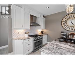 225 ELSWORTH - 11