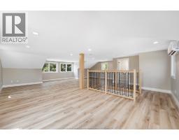 271 Front Rd N - 19