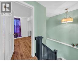 894 DOUGALL - 38
