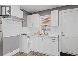 4590 WALKER ROAD - 13