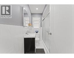 4590 WALKER ROAD - 19