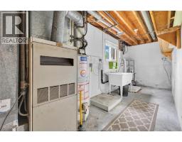 4650-4666 CABOTO DRIVE - 26