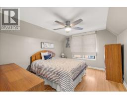 2594 BUCKINGHAM - 18