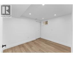 497 MCKAY AVENUE - 23