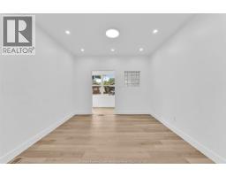497 MCKAY AVENUE - 7